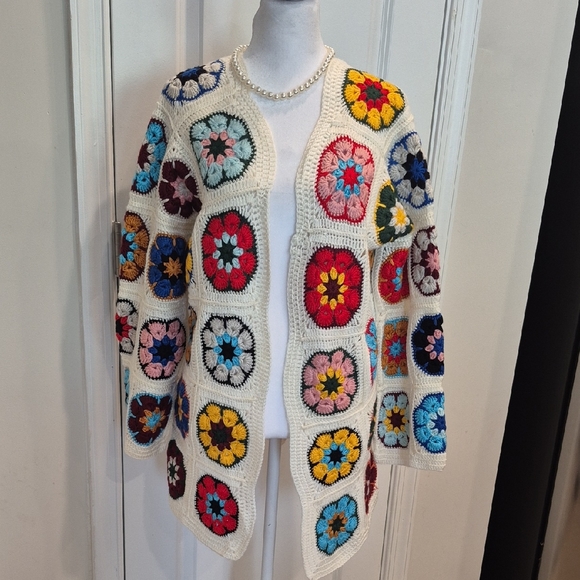 Handmade Vintage Crochet Cardigan (L)